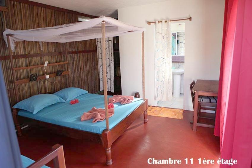 Chez Yolande 호텔 Ampangorinana 외부 사진