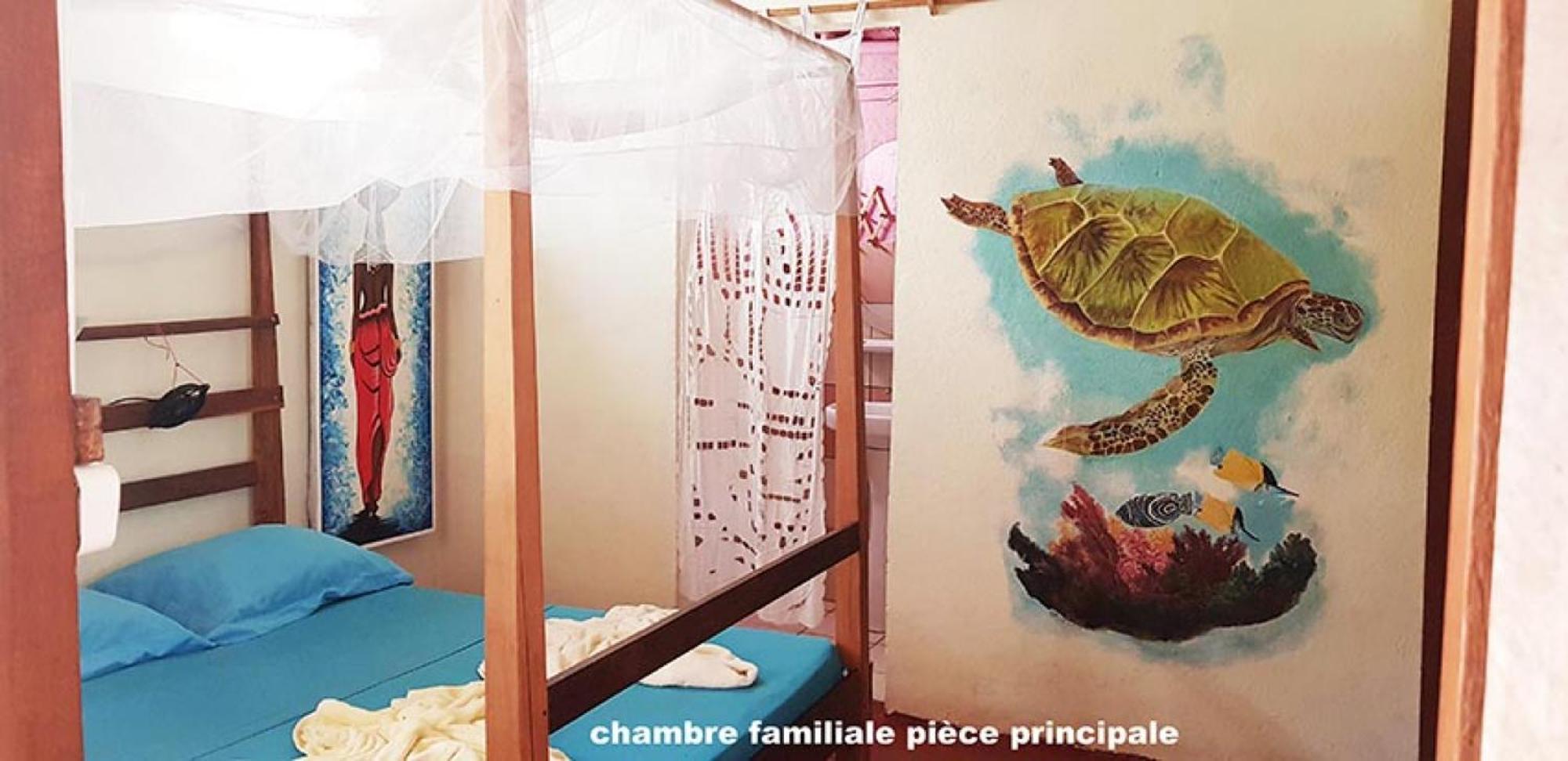 Chez Yolande 호텔 Ampangorinana 외부 사진