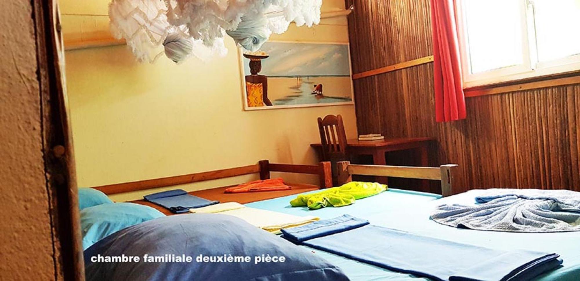 Chez Yolande 호텔 Ampangorinana 외부 사진