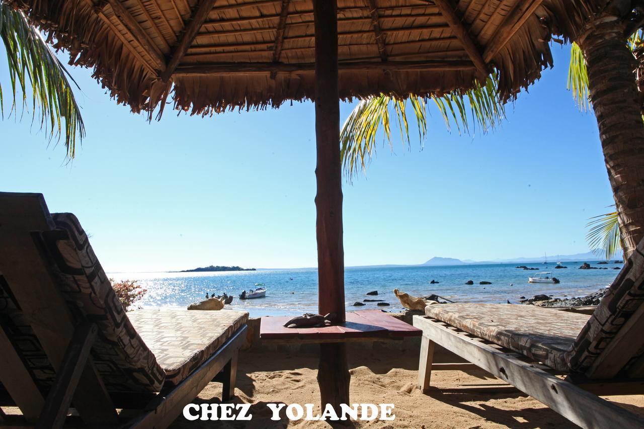 Chez Yolande 호텔 Ampangorinana 외부 사진