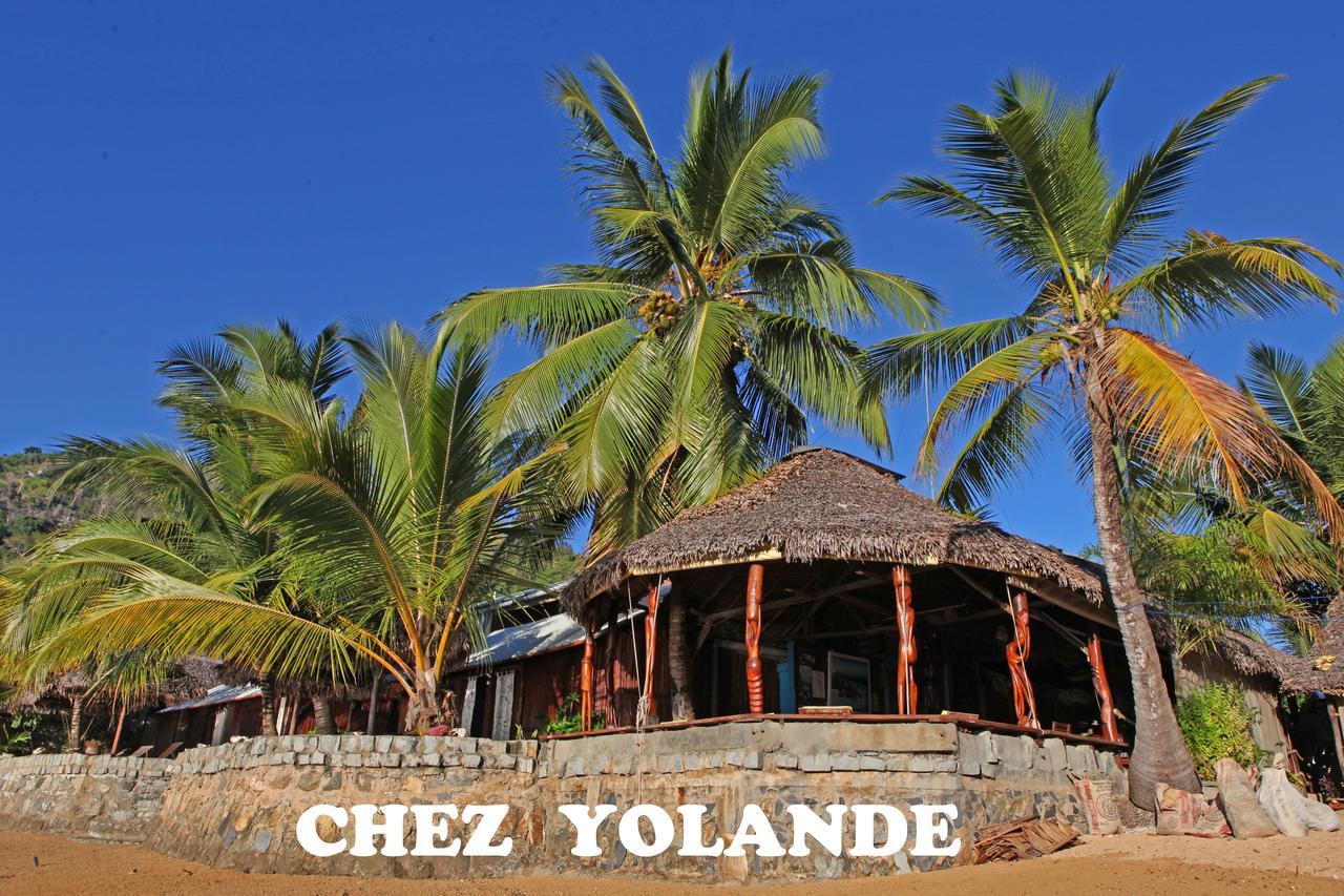 Chez Yolande 호텔 Ampangorinana 외부 사진