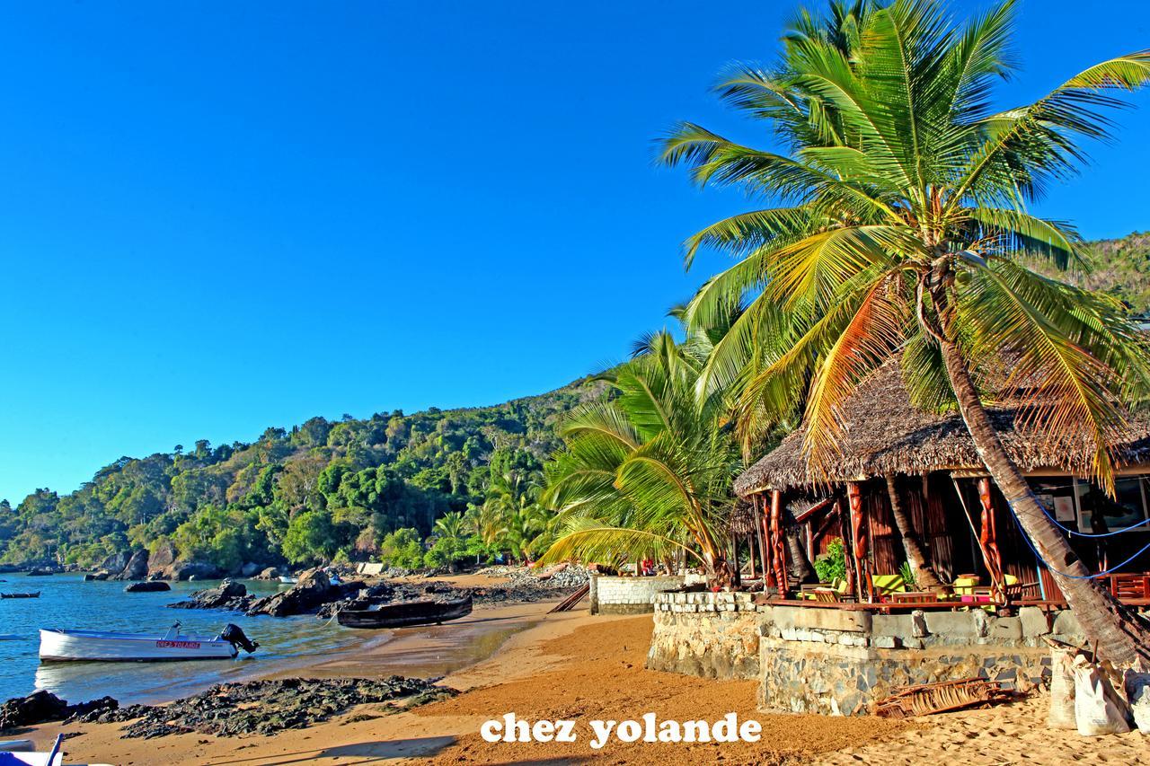 Chez Yolande 호텔 Ampangorinana 외부 사진